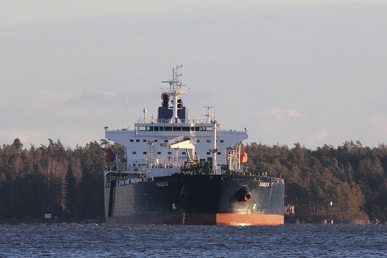 Le pétrolier Eagle S au port de Porvoo, Finlande